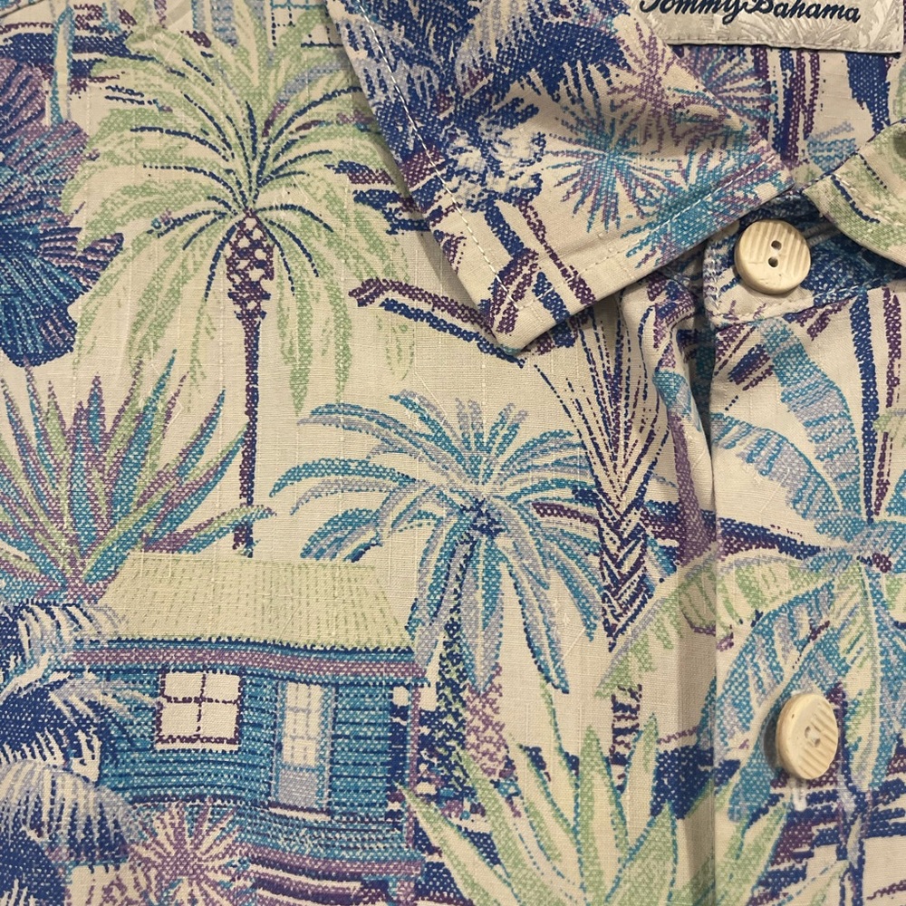 Tommy Bahama Button Down Shirt